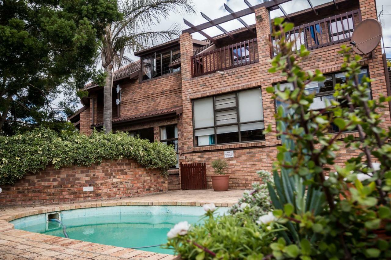 Jenny'S Guest House Grahamstown Exteriér fotografie