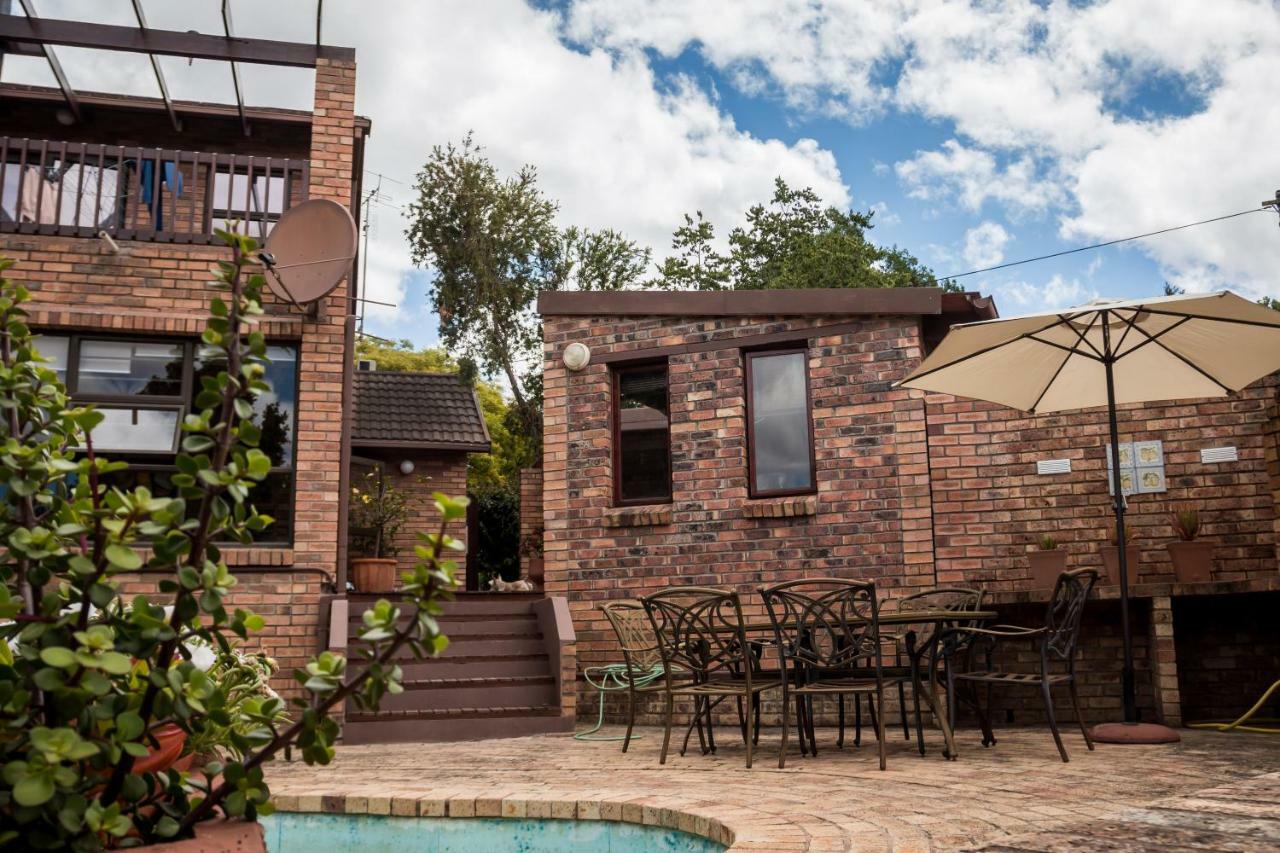 Jenny'S Guest House Grahamstown Exteriér fotografie