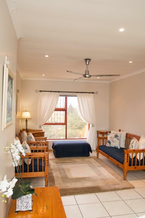 Jenny'S Guest House Grahamstown Exteriér fotografie